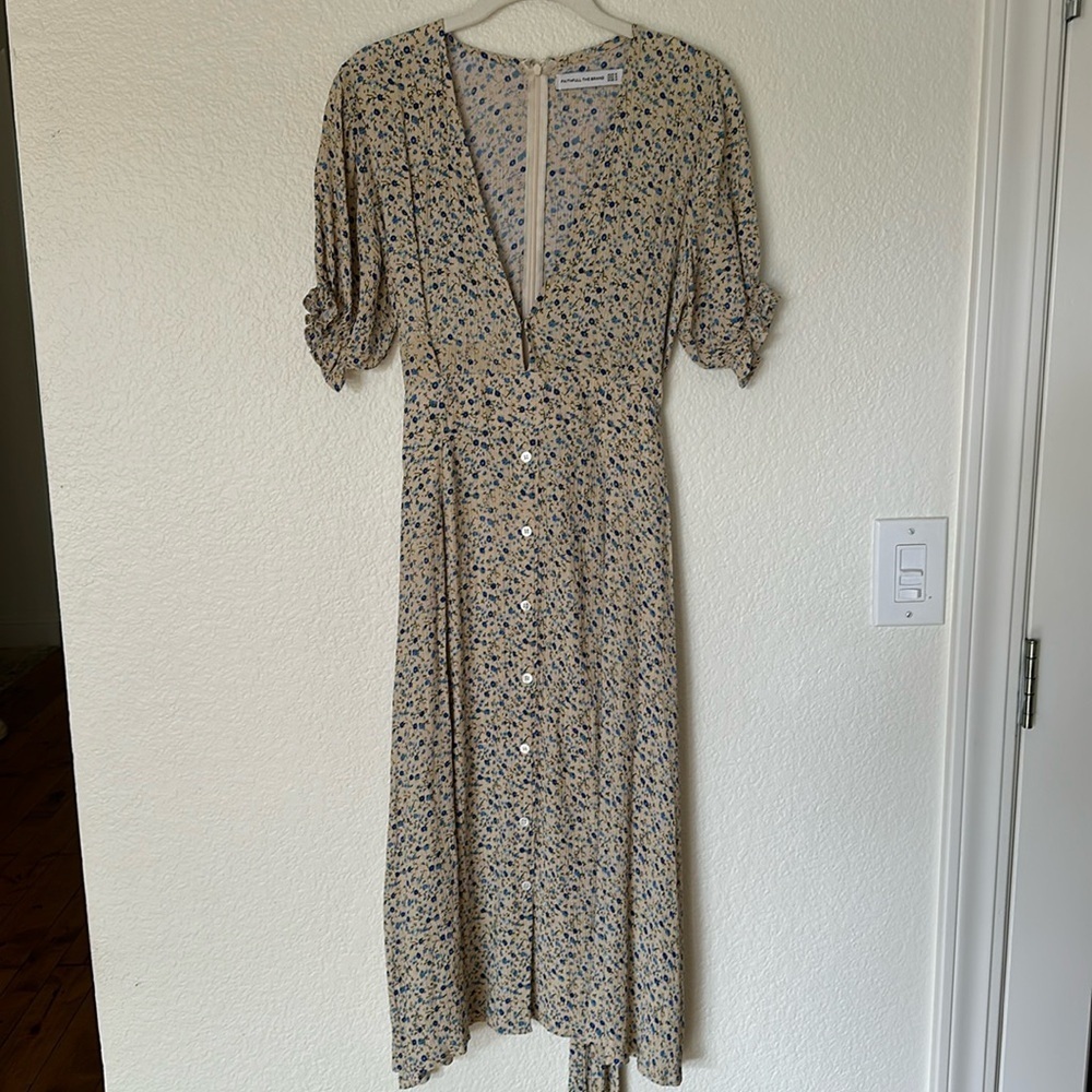 Faithful the Brand Darah dress size 4
